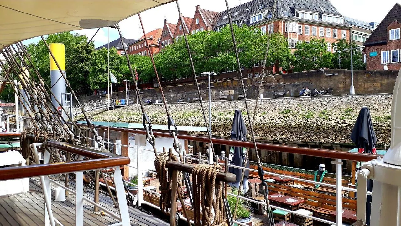 Alexander Von Humboldt - Das Schiff Bremen Germany