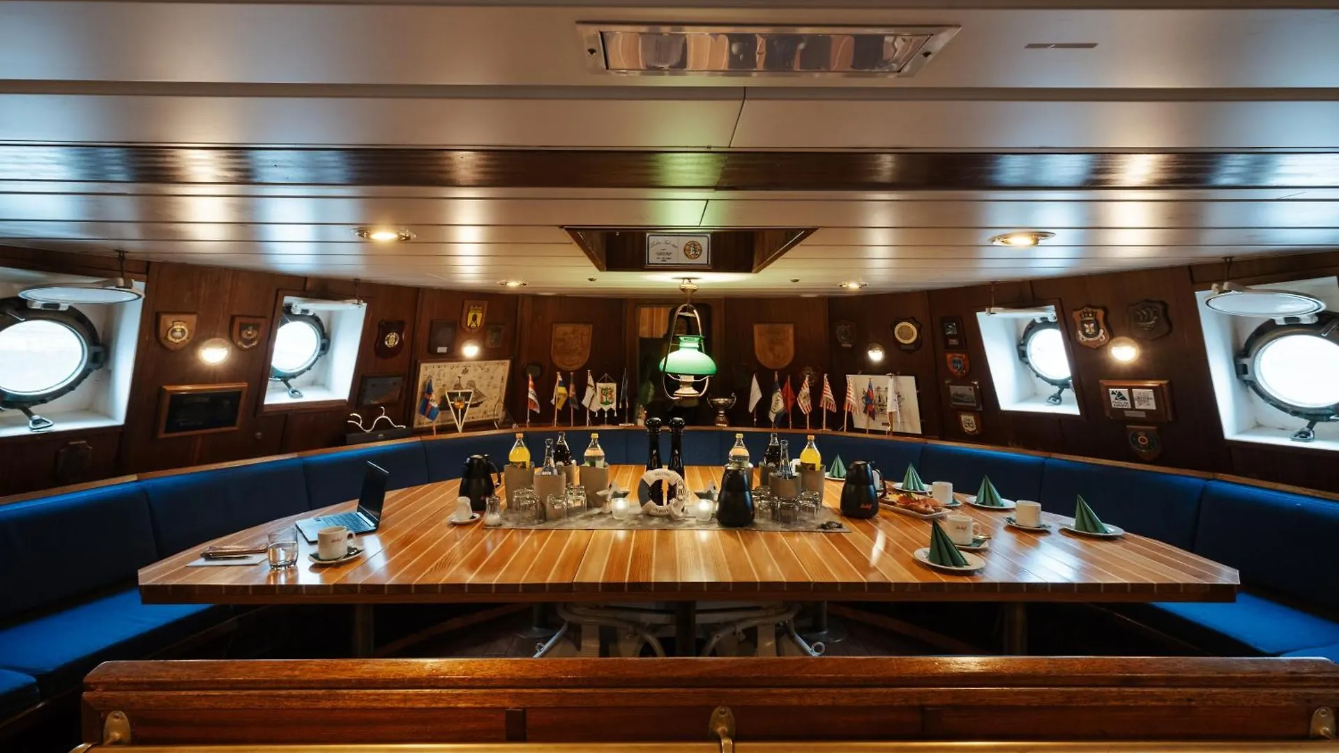 Hotel Alexander Von Humboldt - Das Schiff Bremen Germany